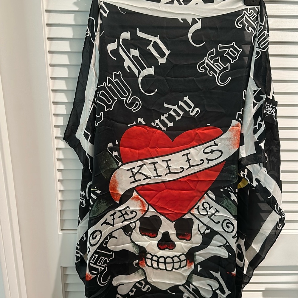 NWT Ed Hardy LOVE KILLS SLOWLY almost Square Scarf. Size approx. 43” X 42”